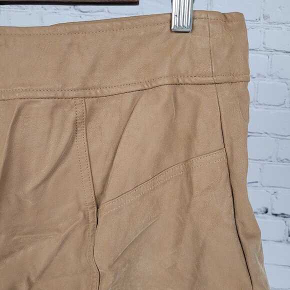 Free People Tan Brown Faux Leather Belted Buttoned Front Slit Mini Skirt Size 10 - Picture 11 of 13